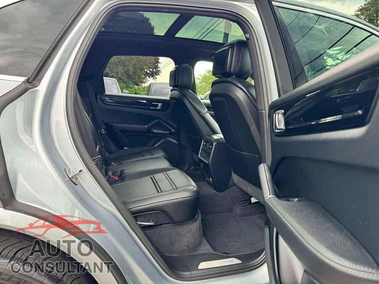 PORSCHE CAYENNE 2020 - WP1AA2AY3LDA03214