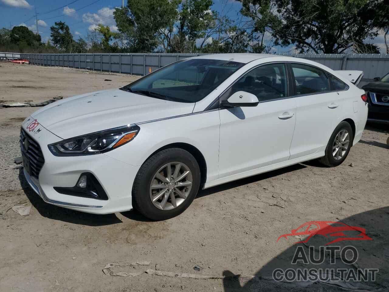 HYUNDAI SONATA 2018 - 5NPE24AF0JH614321