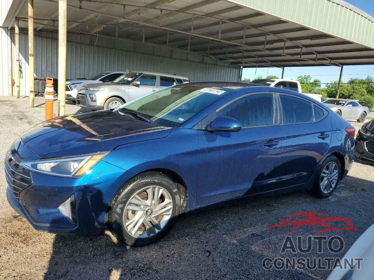 HYUNDAI ELANTRA 2019 - 5NPD84LF0KH411910