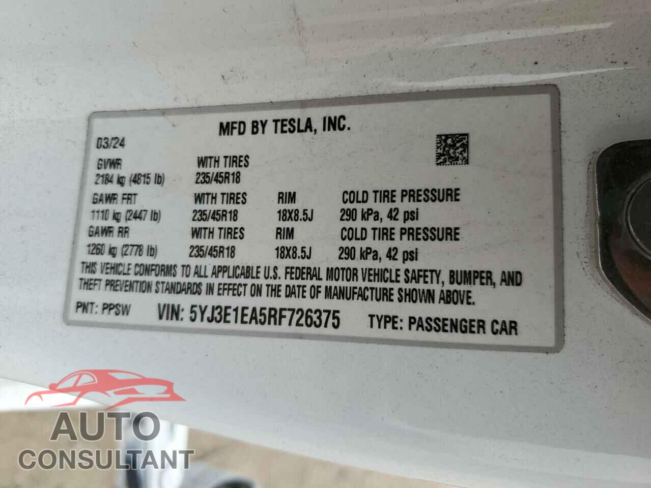 TESLA MODEL 3 2024 - 5YJ3E1EA5RF726375
