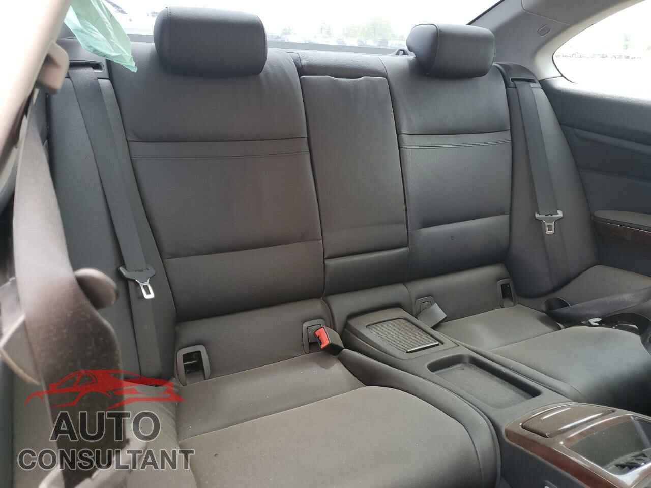 BMW 3 SERIES 2011 - WBAKF9C54BE620114