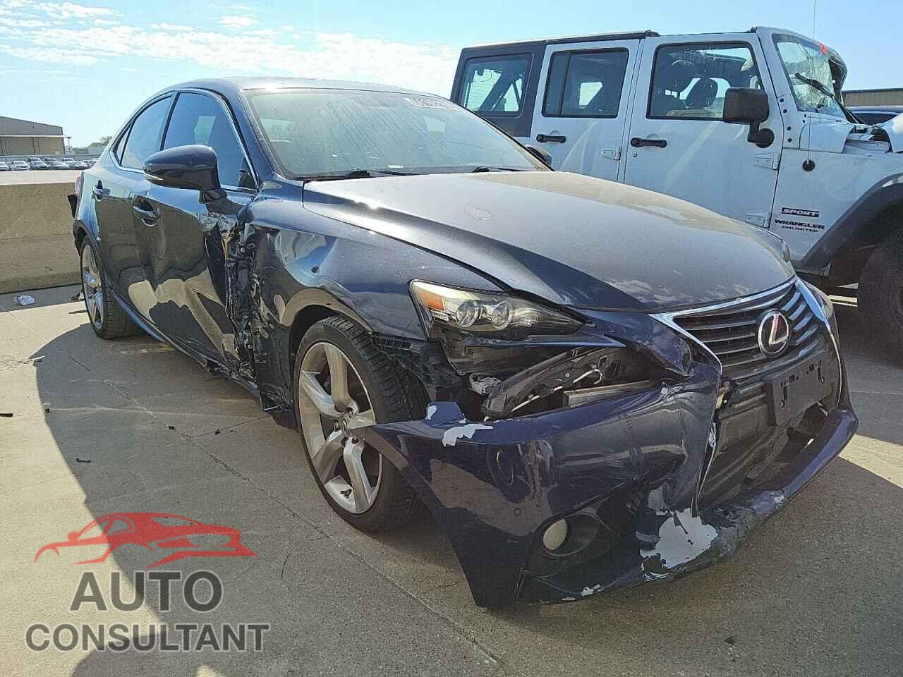 LEXUS IS 2014 - JTHBE1D24E5013032