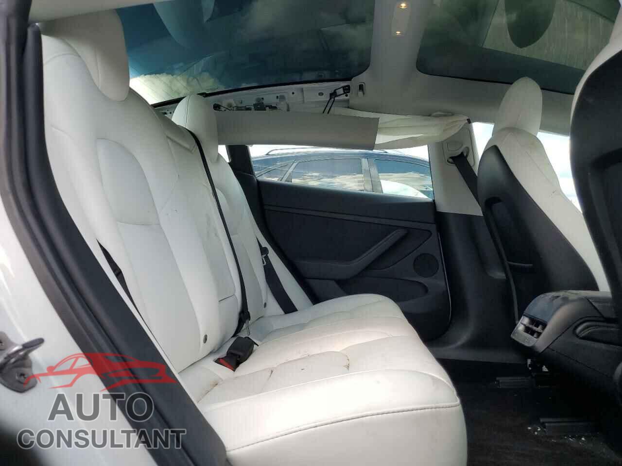 TESLA MODEL 3 2021 - 5YJ3E1EA6MF018760
