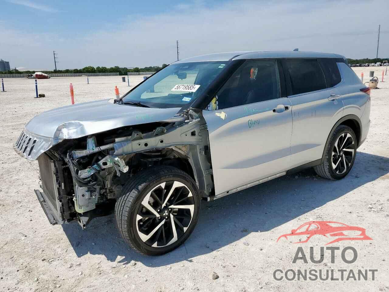 MITSUBISHI OUTLANDER 2022 - JA4J3UA85NZ046055