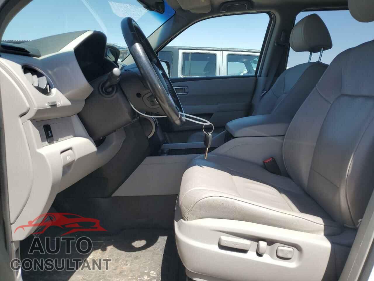 HONDA PILOT 2012 - 5FNYF4H56CB077227