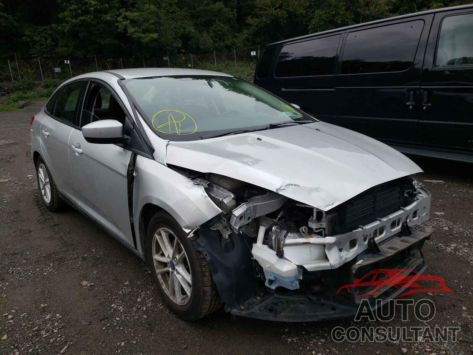 FORD FOCUS 2018 - 1FADP3F29JL250866