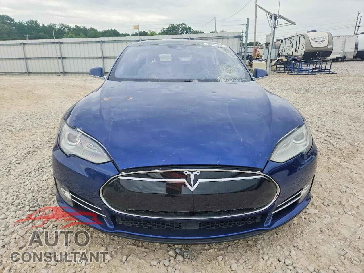 TESLA MODEL S 2016 - 5YJSA1E40GF125499