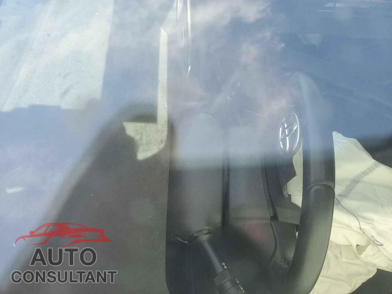 TOYOTA PRIUS 2017 - JTDKARFP9H3049237