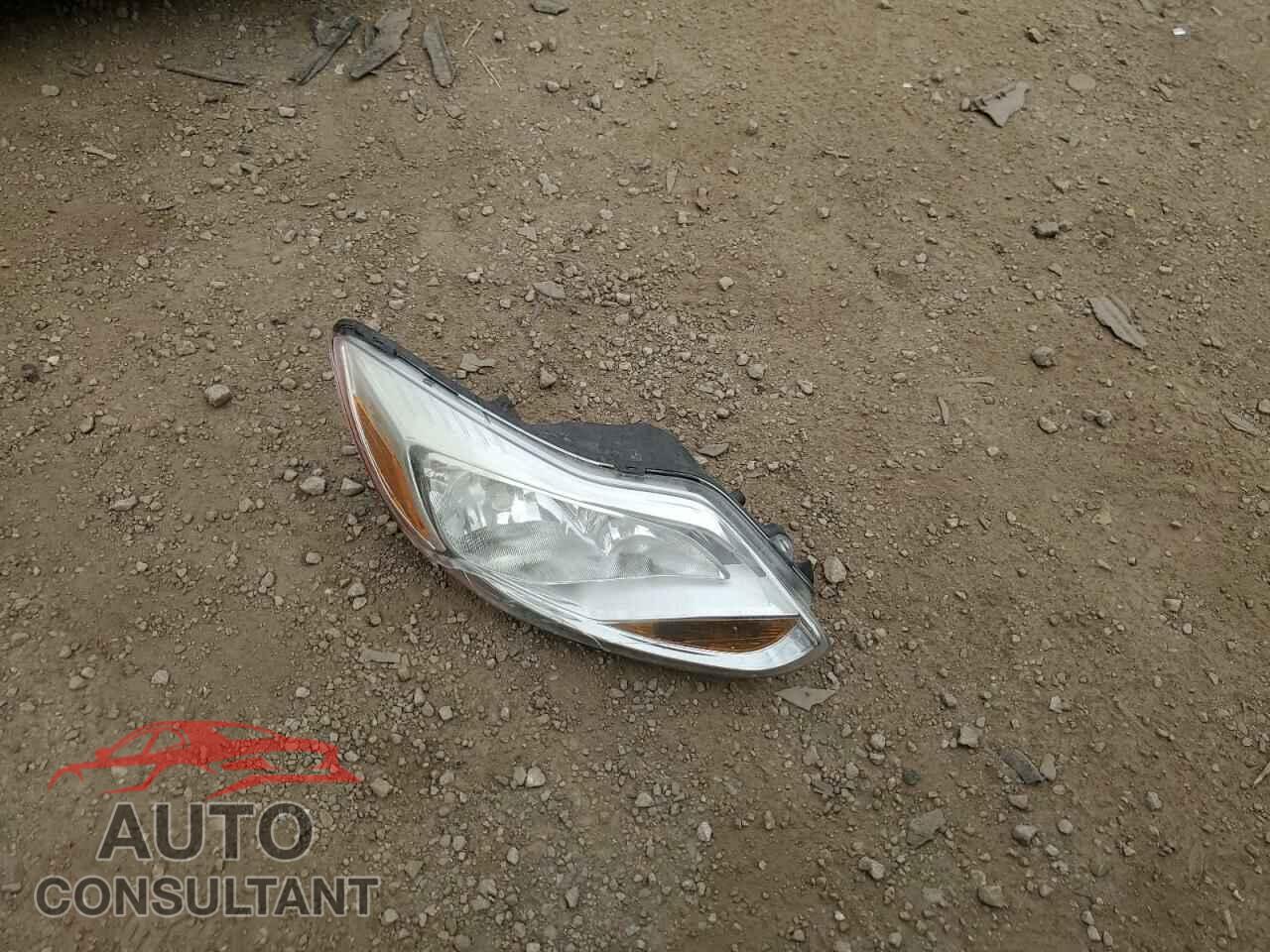 FORD FOCUS 2012 - 1FAHP3M2XCL303971