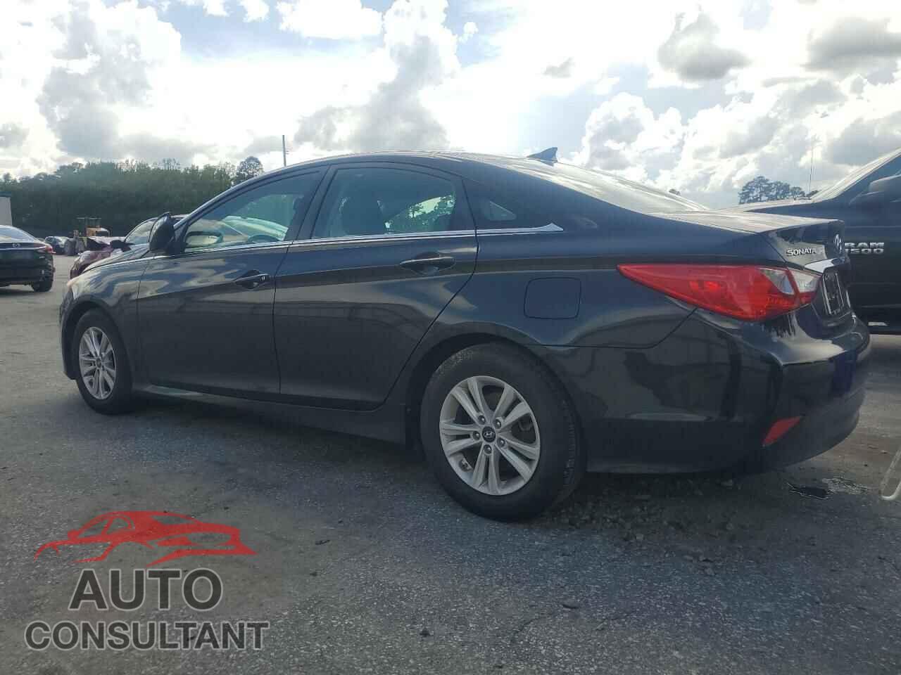 HYUNDAI SONATA 2014 - 5NPEB4AC3EH817523