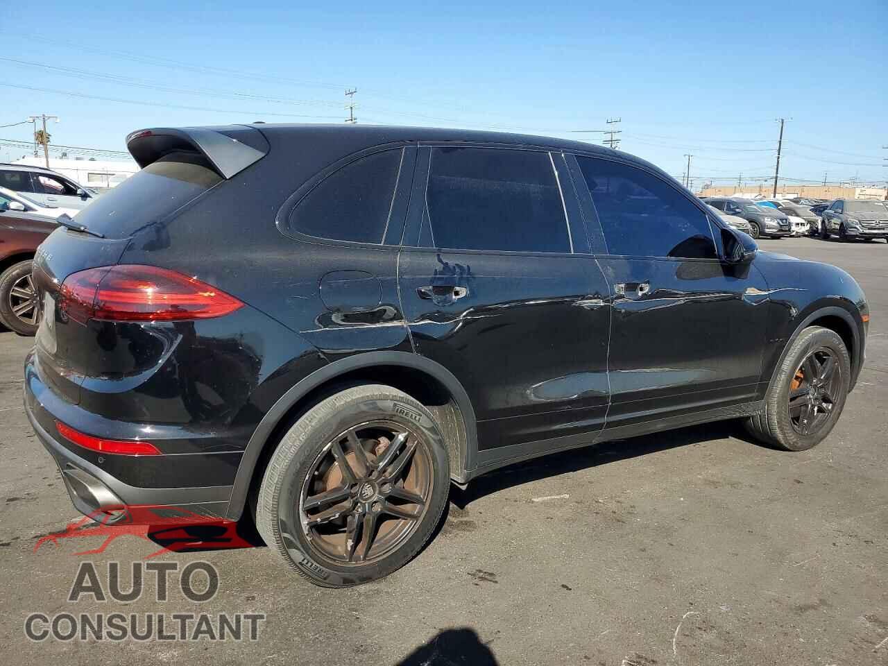 PORSCHE CAYENNE 2016 - WP1AA2A22GLA09741