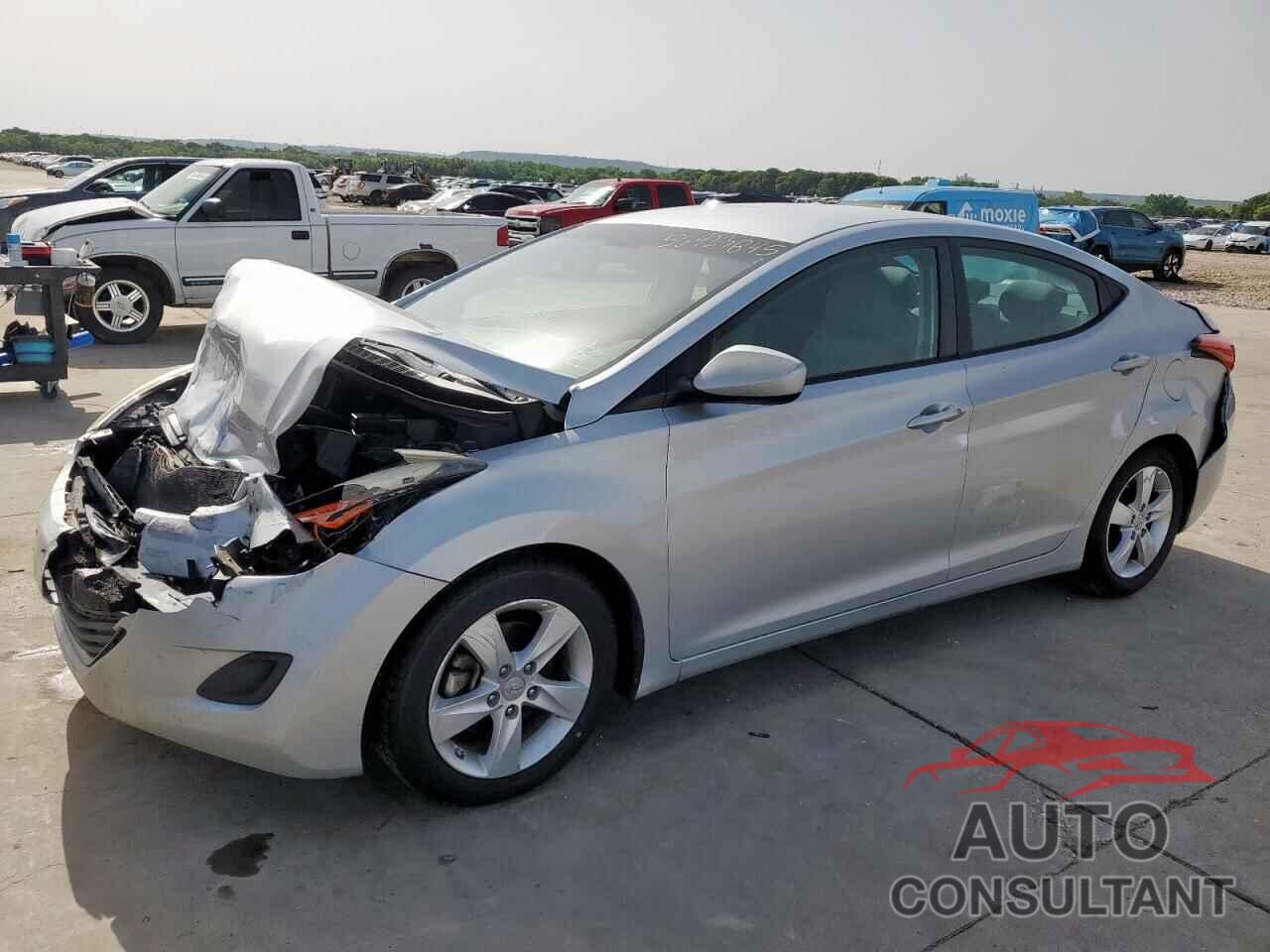 HYUNDAI ELANTRA 2013 - 5NPDH4AE9DH315089