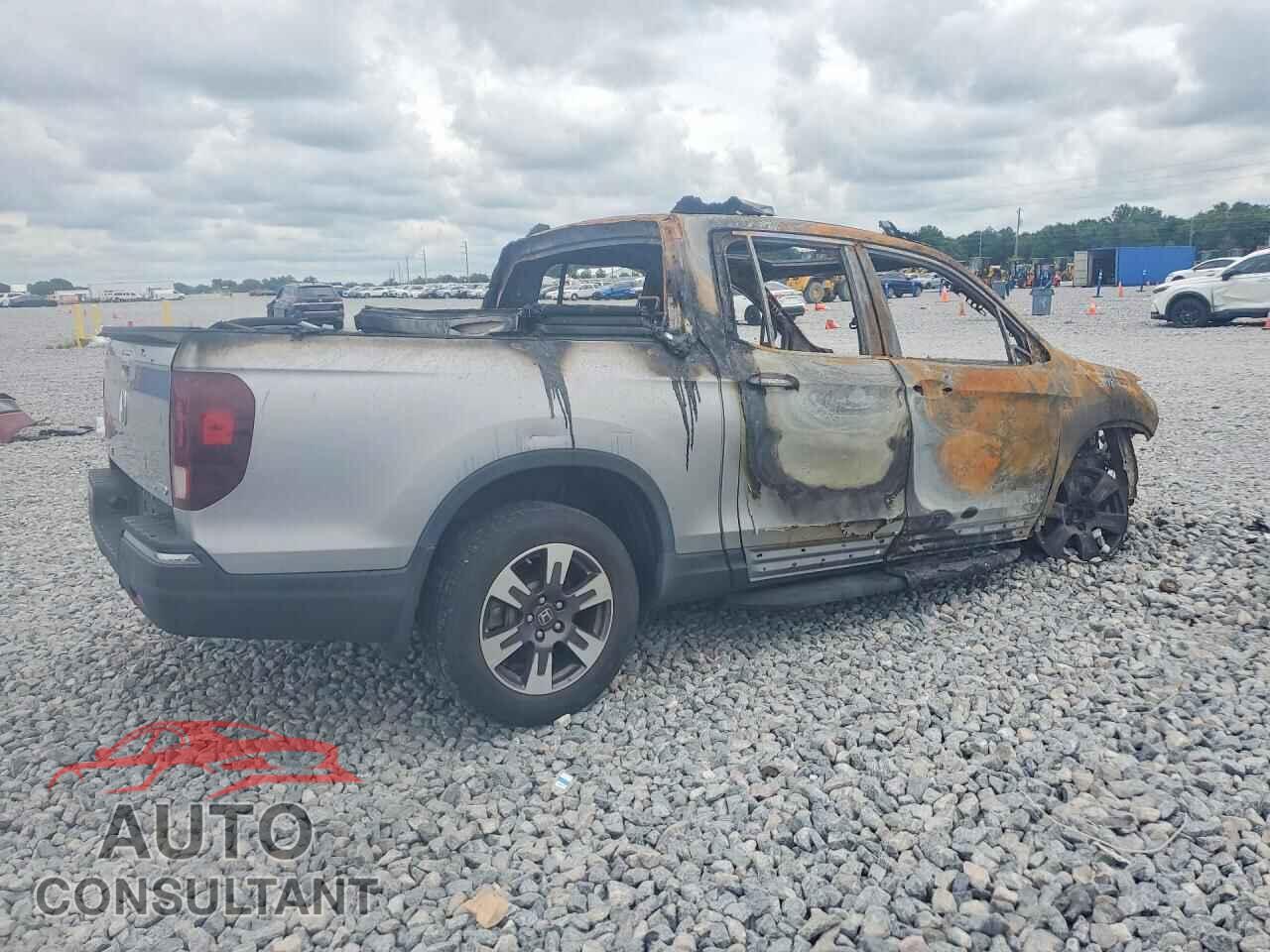 HONDA RIDGELINE 2019 - 5FPYK3F7XKB024806