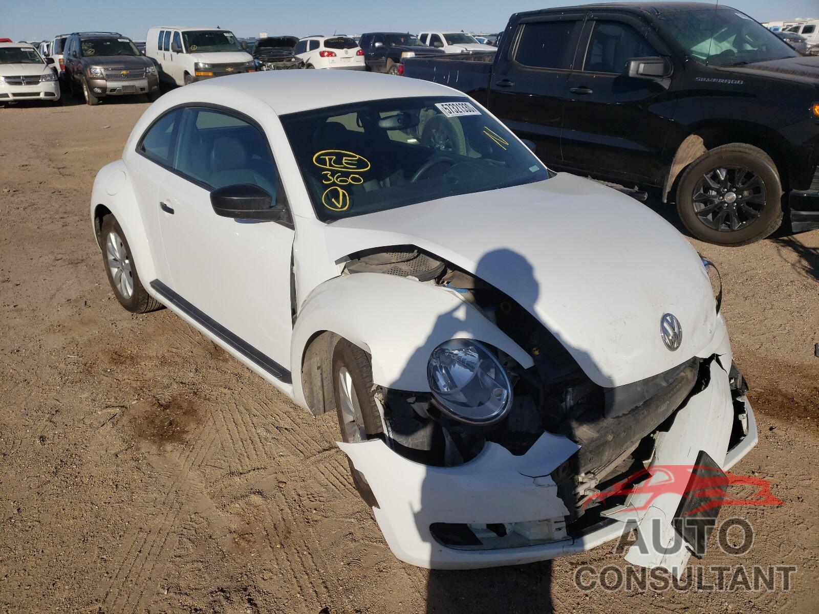 VOLKSWAGEN BEETLE 2016 - 3VWF17AT0GM607335