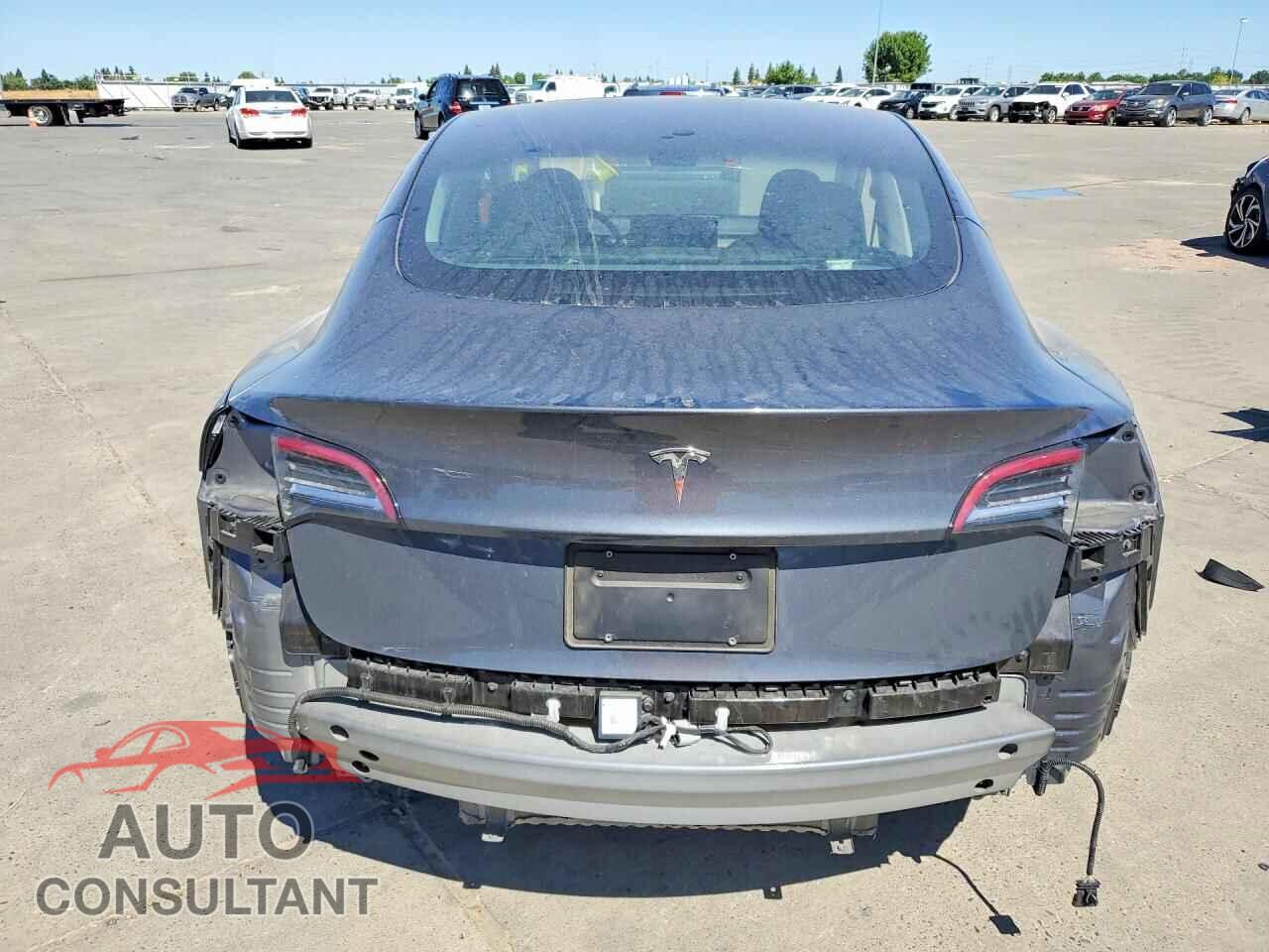 TESLA MODEL 3 2022 - 5YJ3E1EA0NF375191
