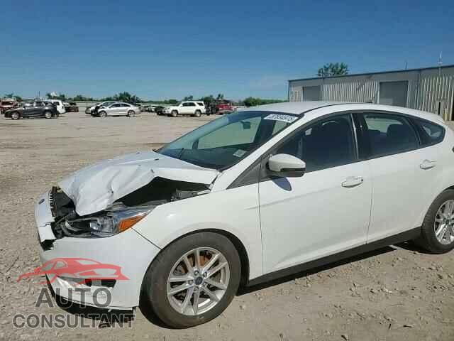 FORD FOCUS 2015 - 1FADP3K26FL292697