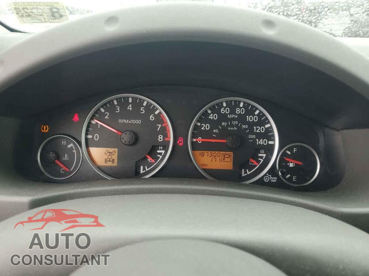 NISSAN FRONTIER 2010 - 1N6AD0EV3AC443141