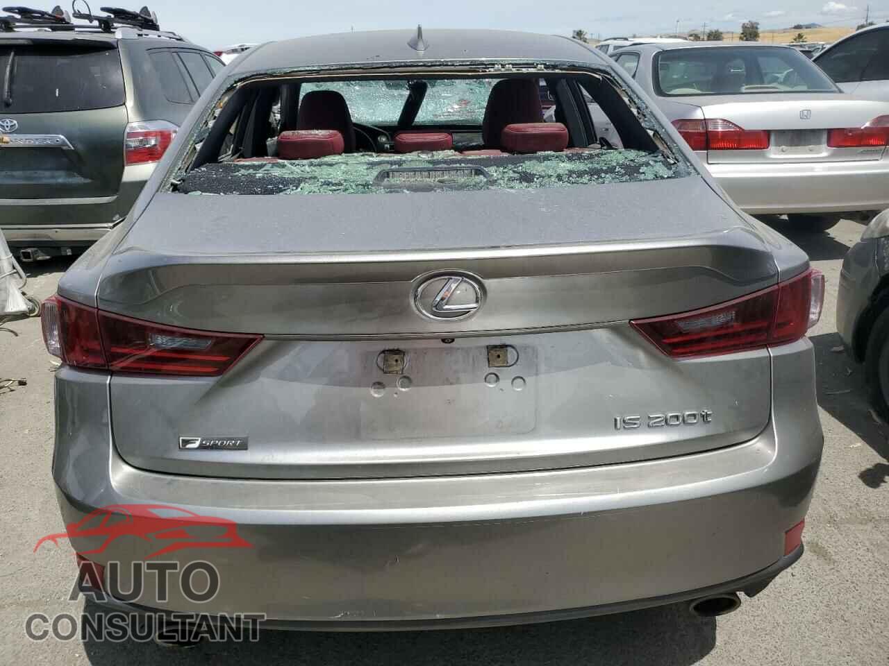 LEXUS IS 2016 - JTHBA1D20G5017996