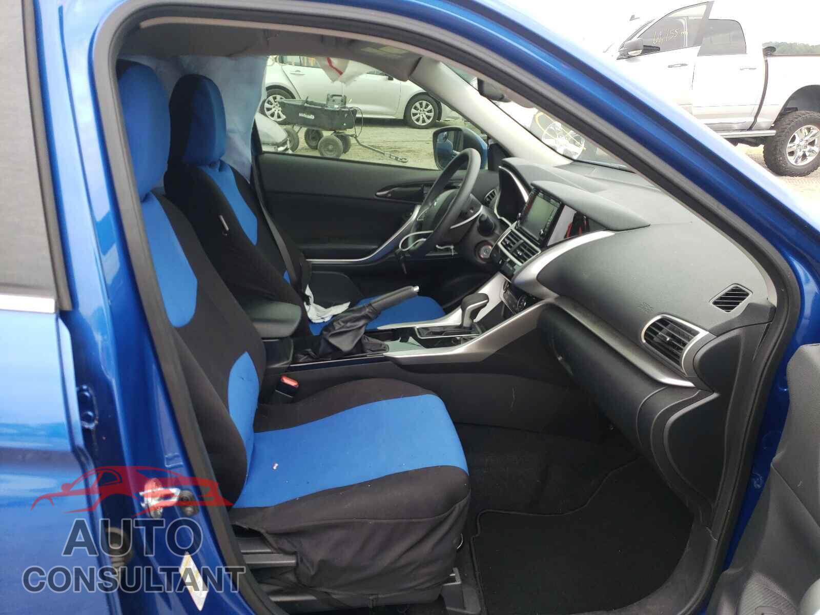 MITSUBISHI ECLIPSE 2018 - JA4AS3AA0JZ049682