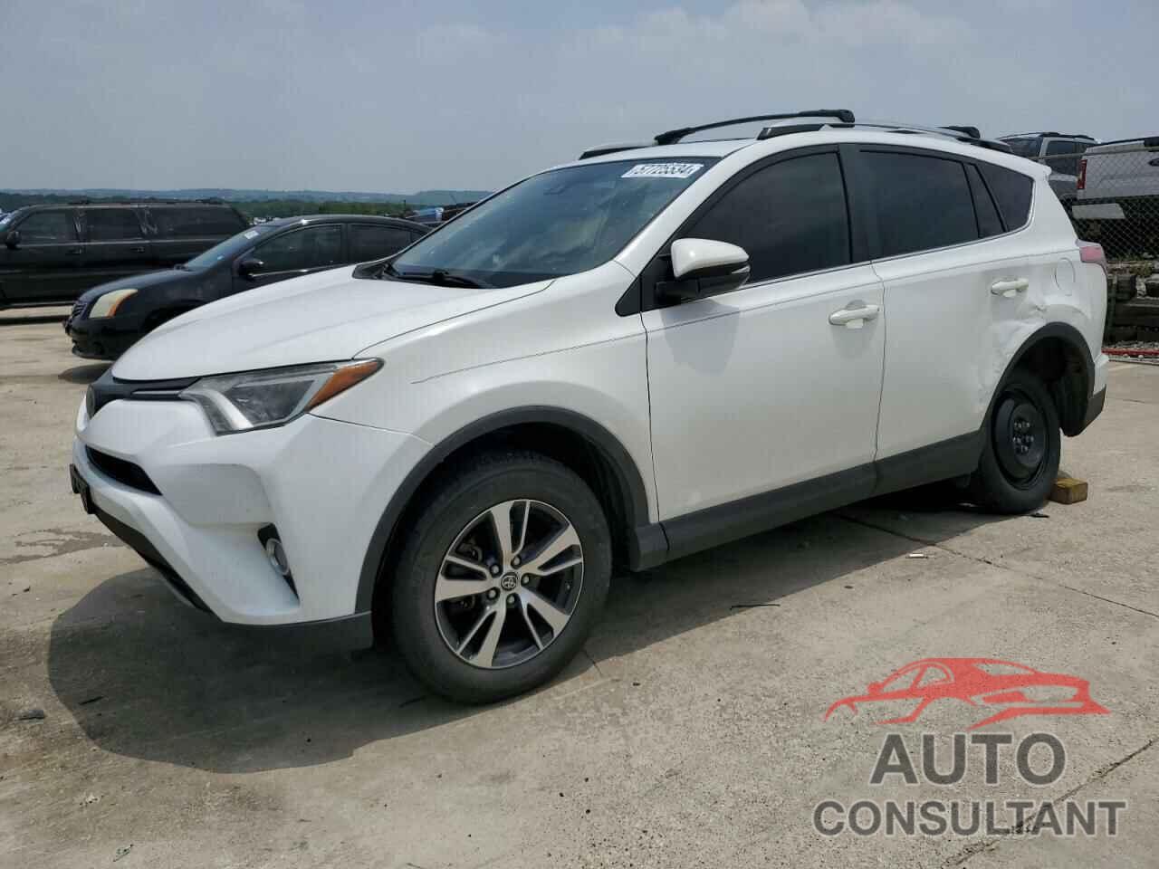 TOYOTA RAV4 2018 - JTMWFREV6JD127895