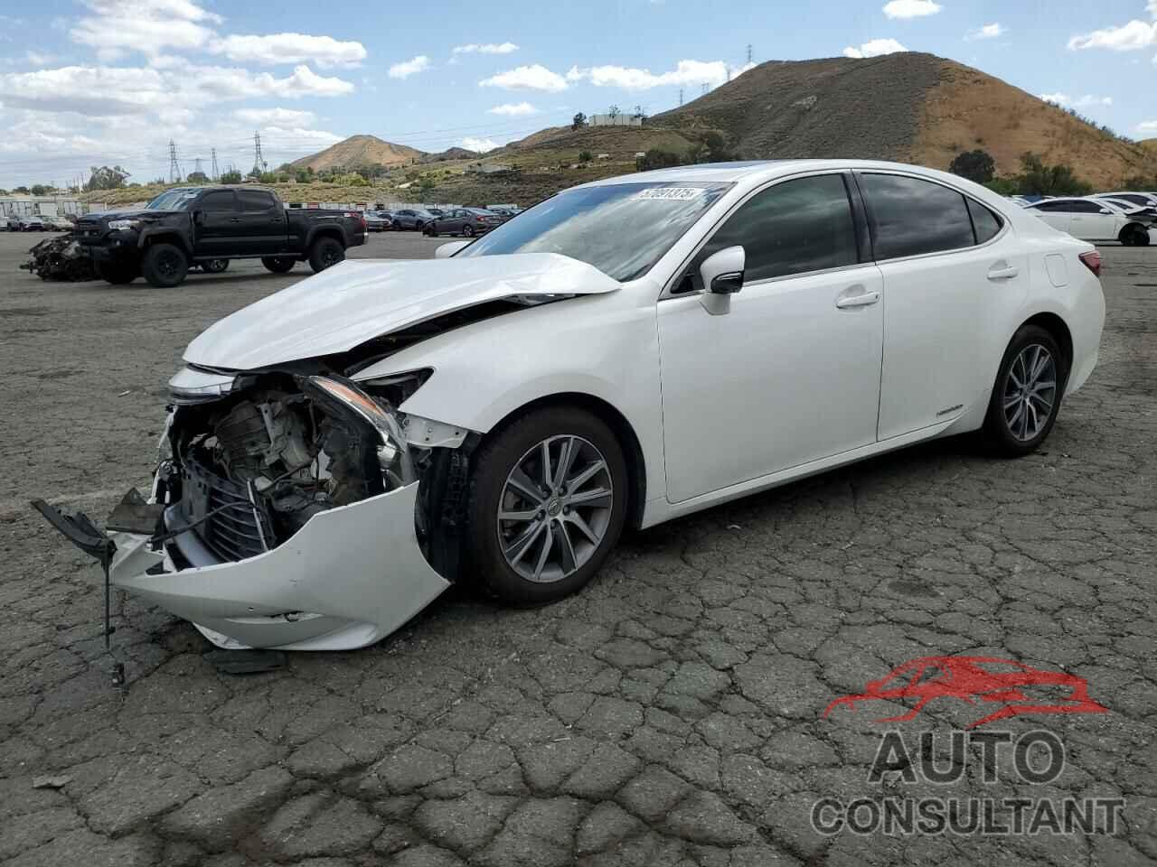 LEXUS ES300 2016 - JTHBW1GGXG2111135
