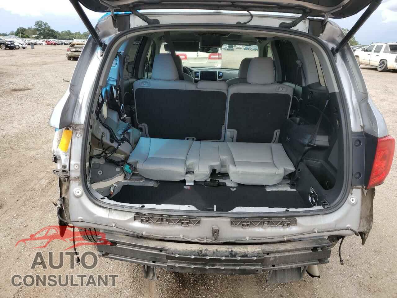 HONDA PILOT 2017 - 5FNYF5H9XHB004197