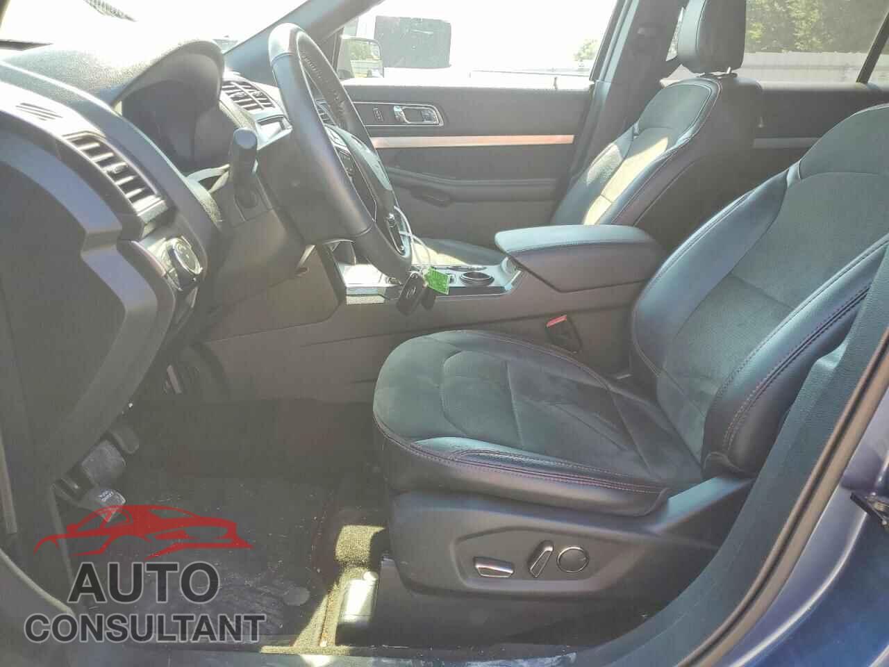 FORD EXPLORER 2018 - 1FM5K7D82JGB62838