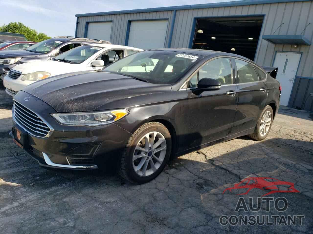 FORD FUSION 2020 - 3FA6P0MU7LR185189