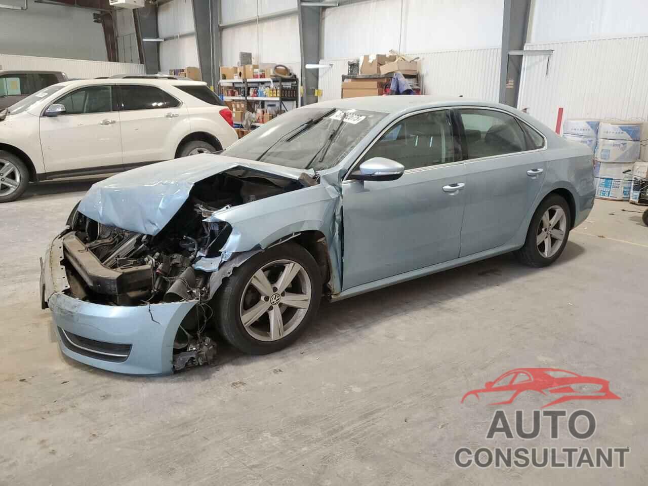 VOLKSWAGEN PASSAT 2012 - 1VWBH7A3XCC033381