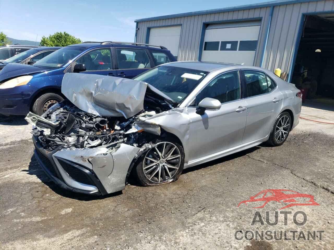 TOYOTA CAMRY 2023 - 4T1G11AK1PU737613