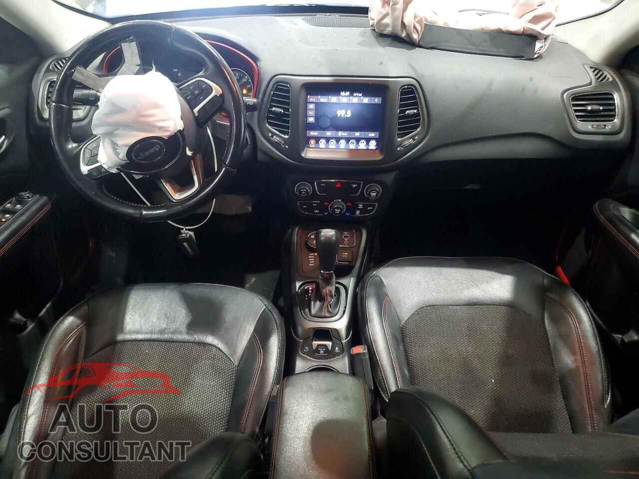 JEEP COMPASS 2020 - 3C4NJDDB3LT159737