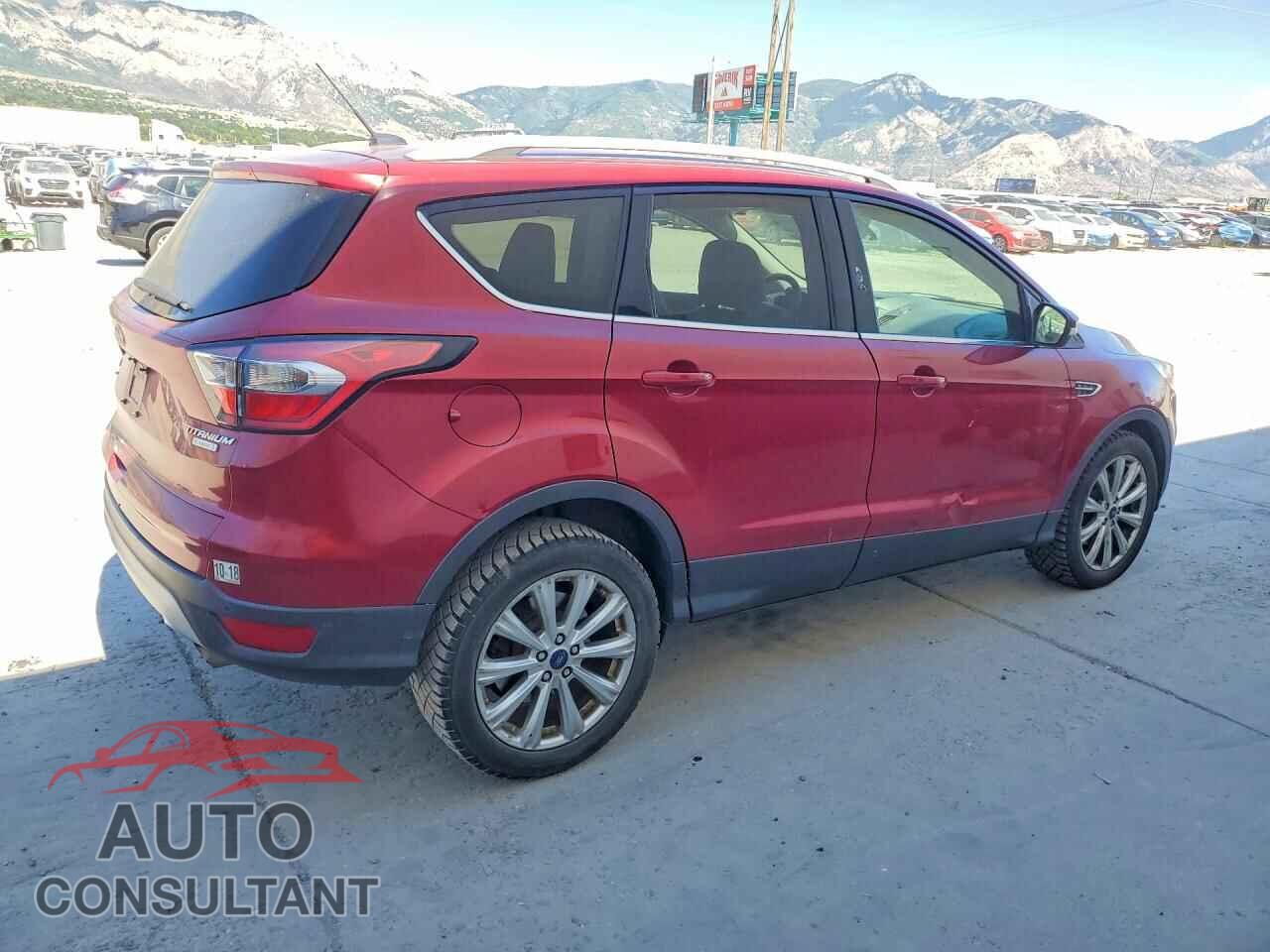 FORD ESCAPE 2017 - 1FMCU0J97HUB83279