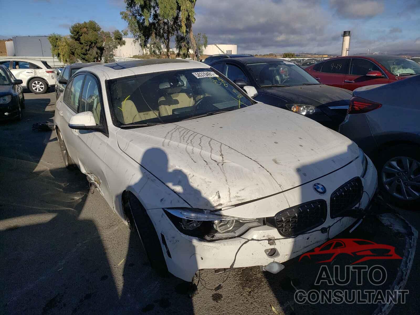 BMW 3 SERIES 2016 - WBA8E5C57GK388462