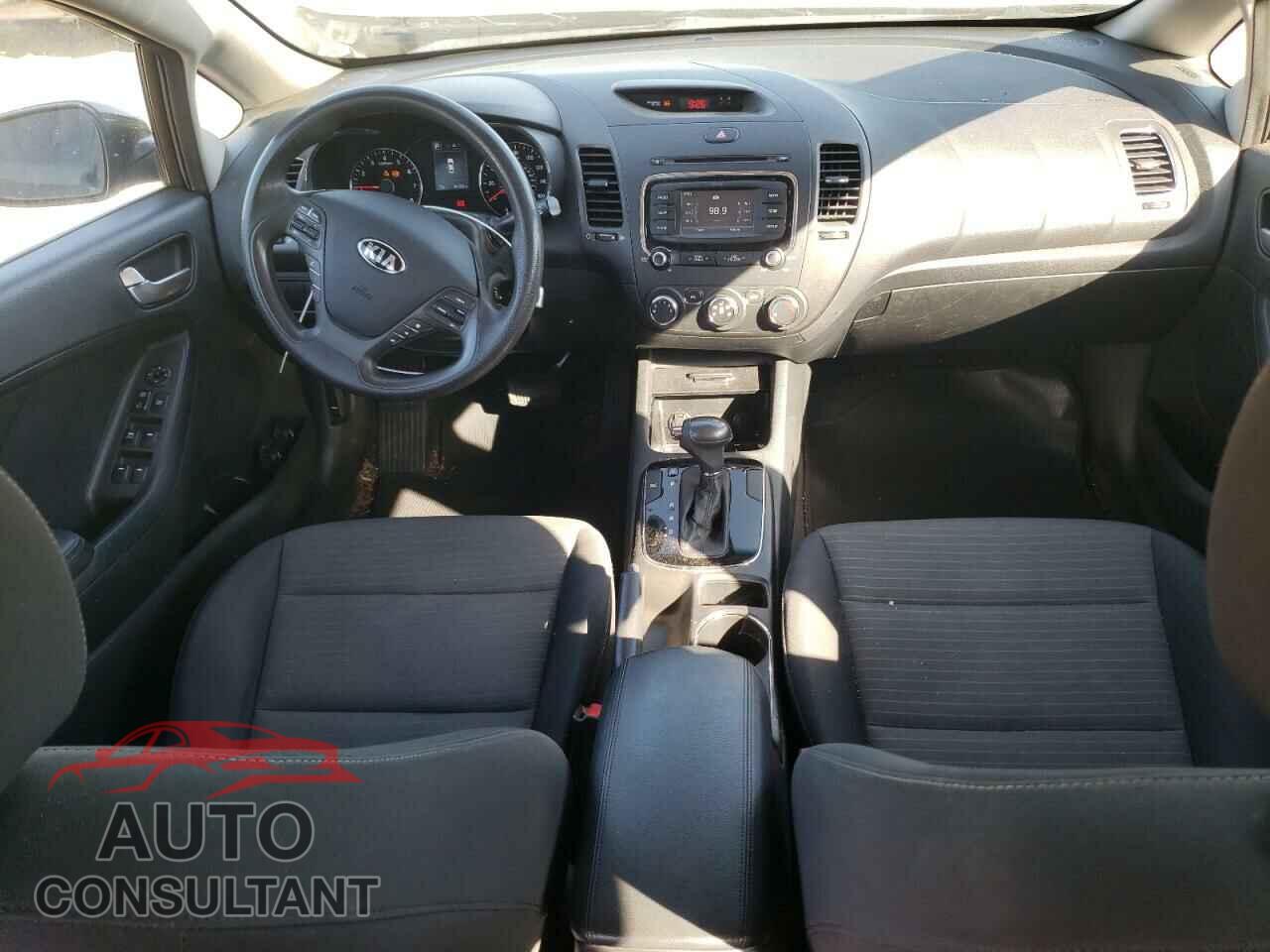 KIA FORTE 2017 - 3KPFL4A75HE022020