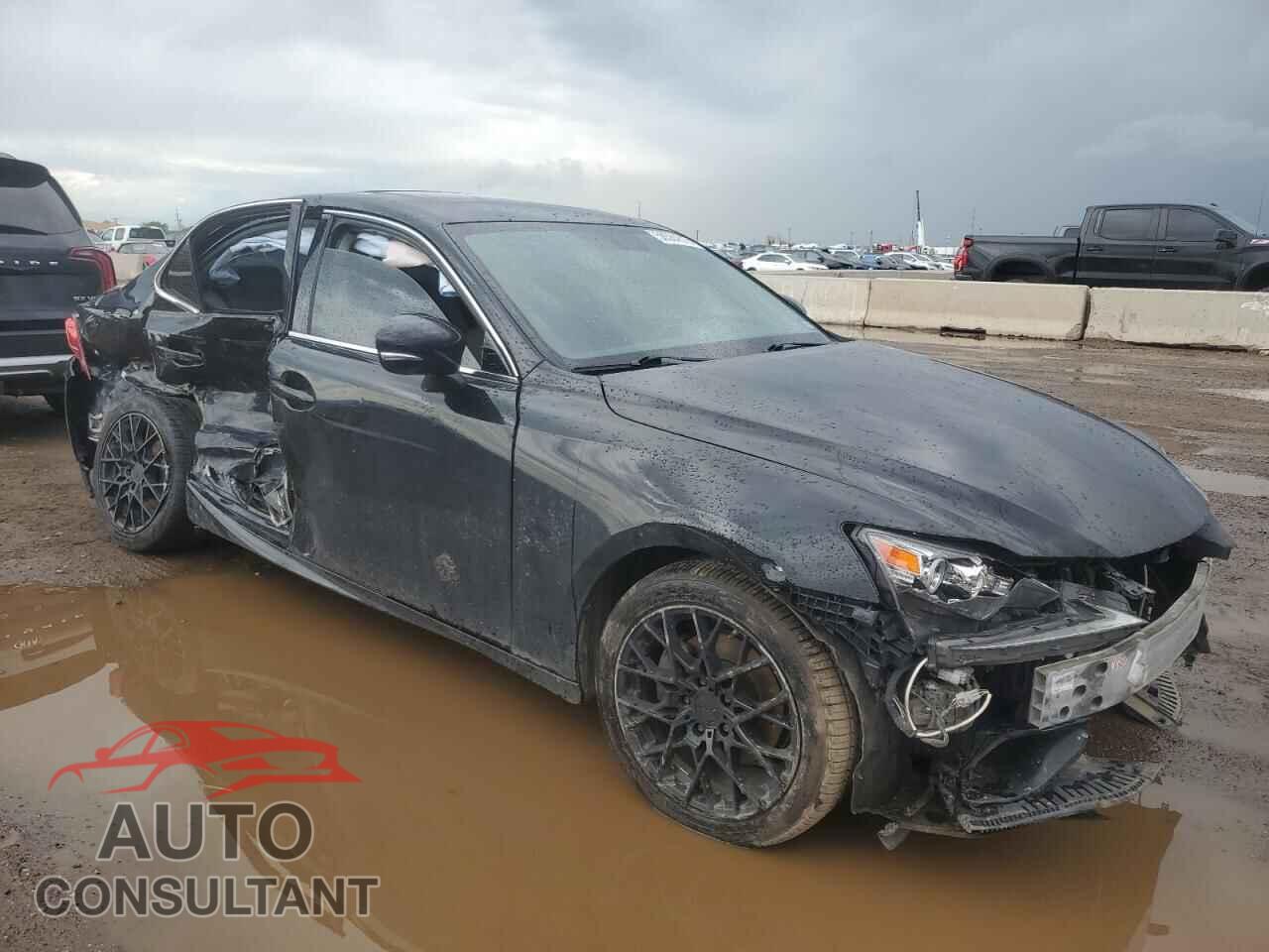 LEXUS IS 2015 - JTHCF1D29F5028354