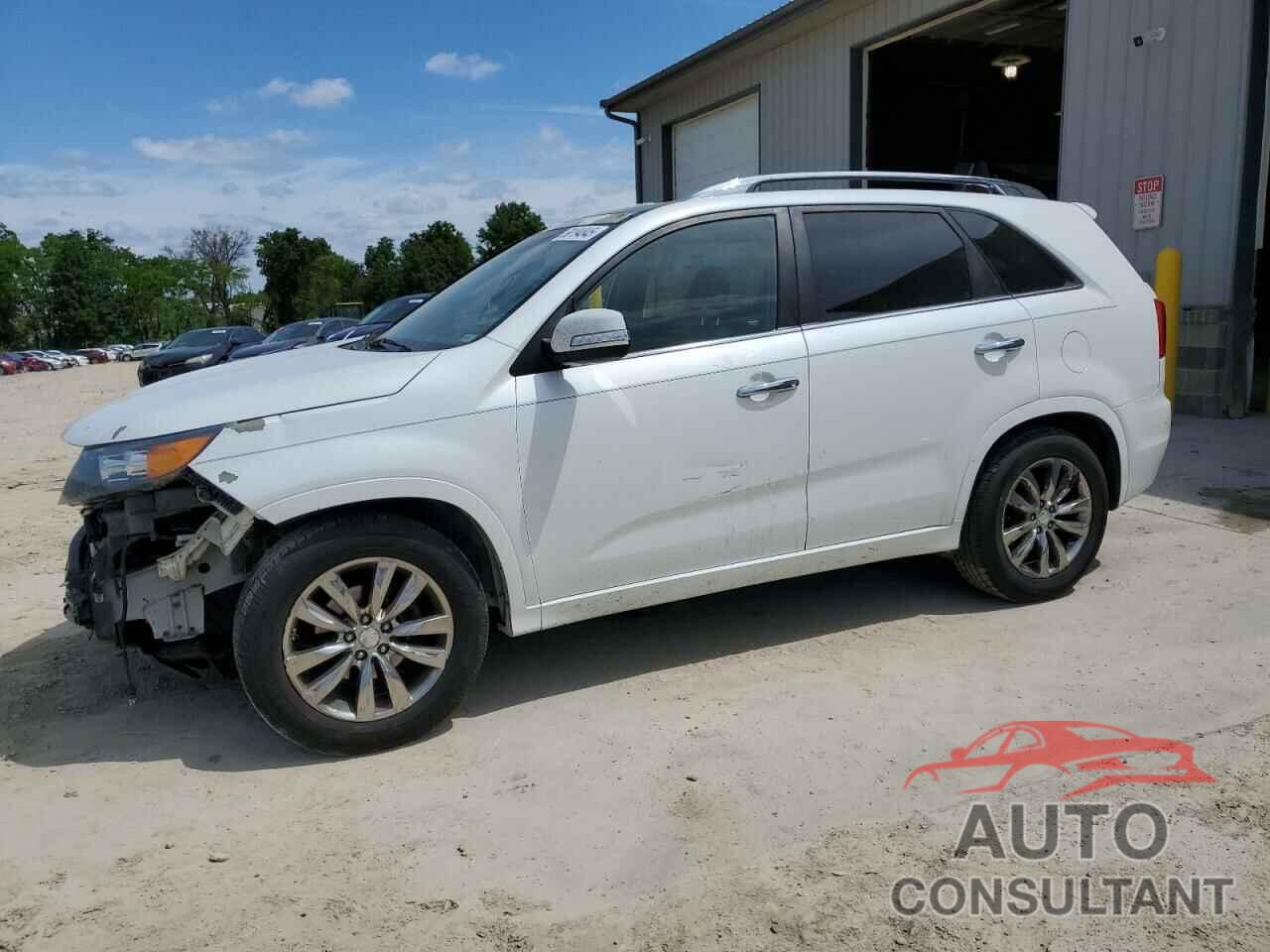 KIA SORENTO 2013 - 5XYKW4A26DG325346