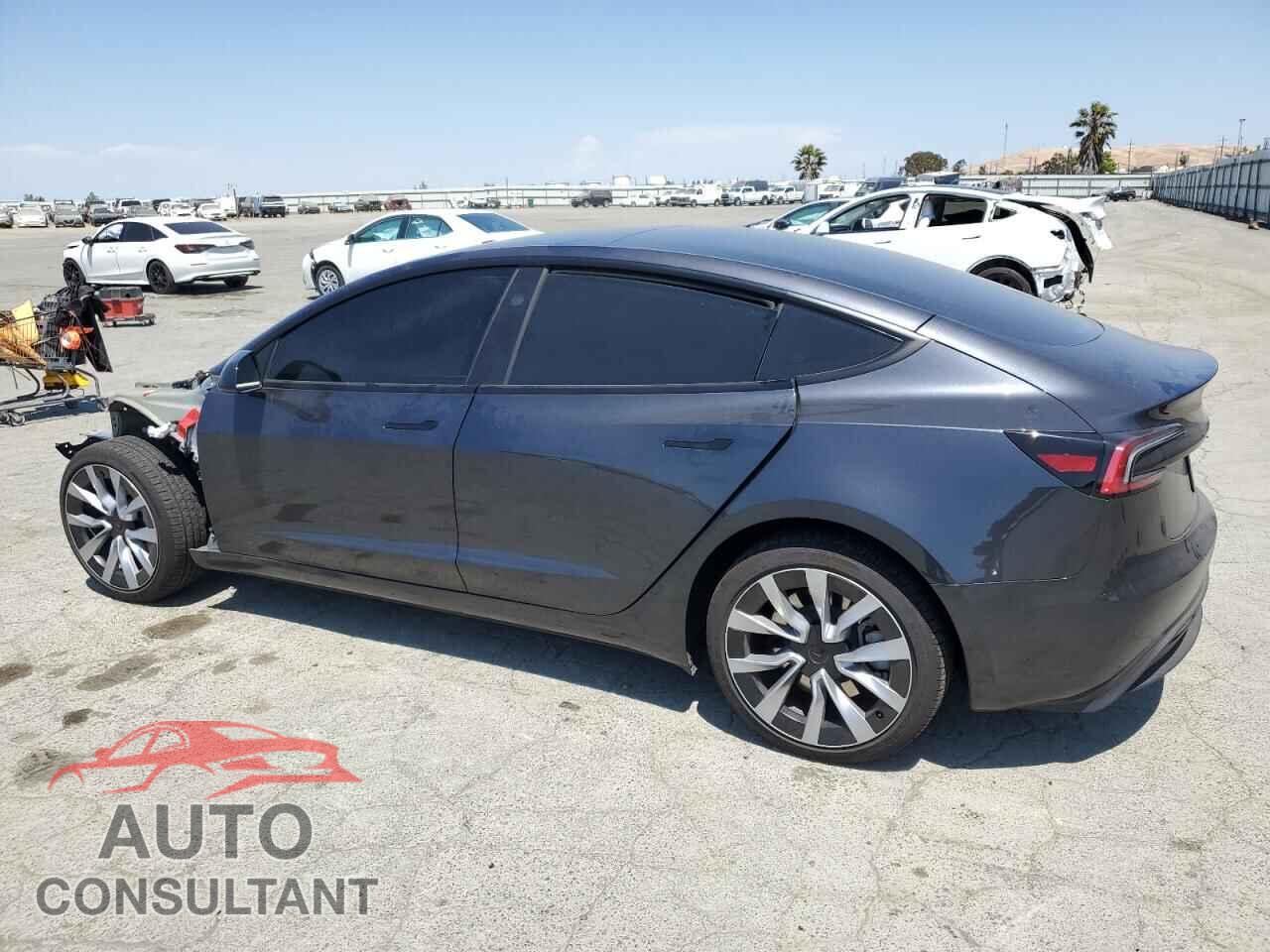 TESLA MODEL 3 2024 - 5YJ3E1EA2RF870501