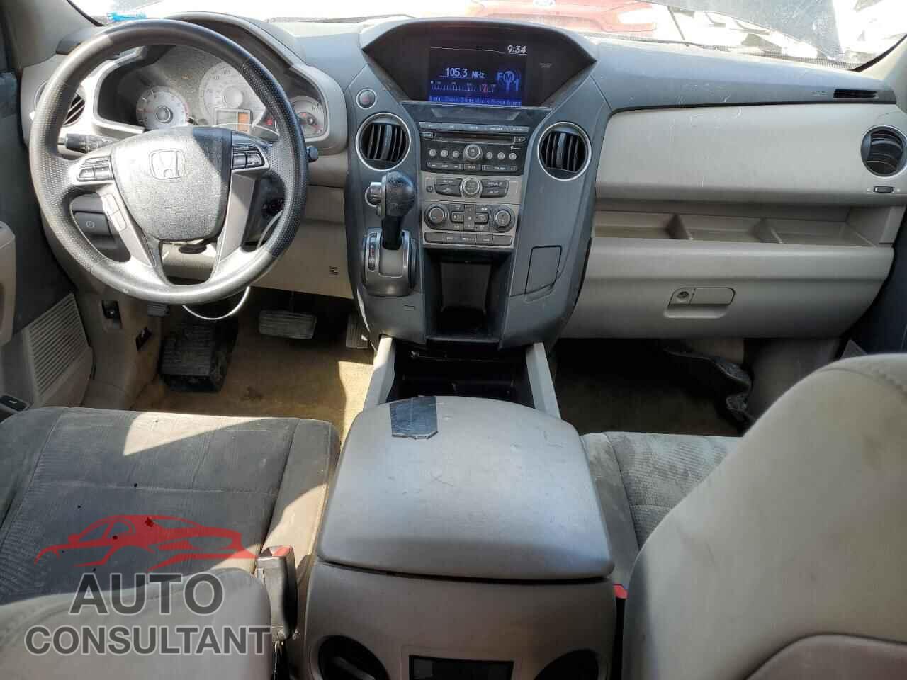 HONDA PILOT 2015 - 5FNYF4H26FB071454