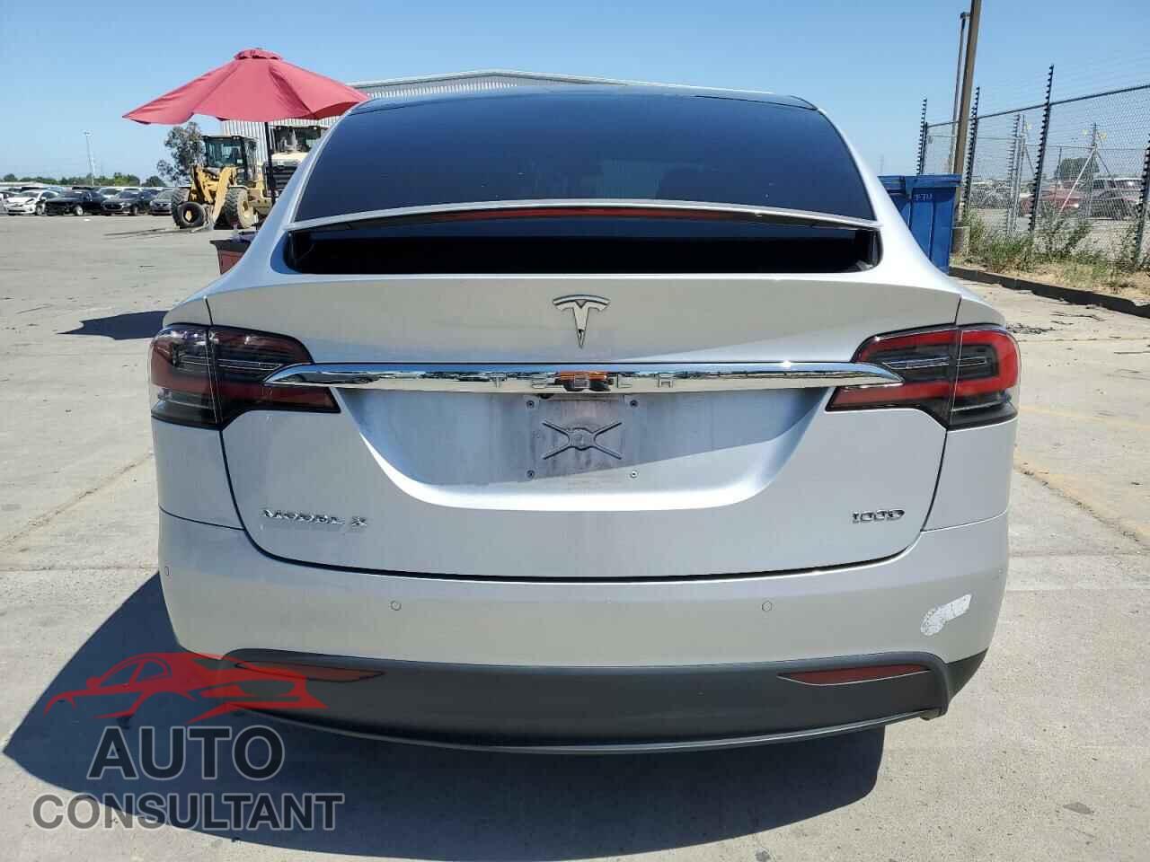 TESLA MODEL X 2017 - 5YJXCDE29HF079186