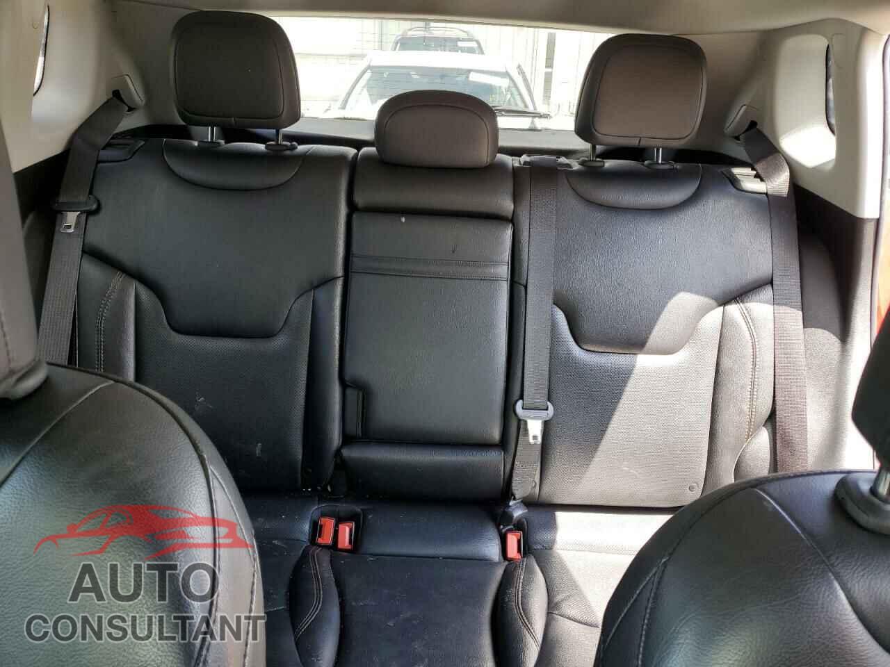 JEEP COMPASS 2019 - 3C4NJDCB4KT723251