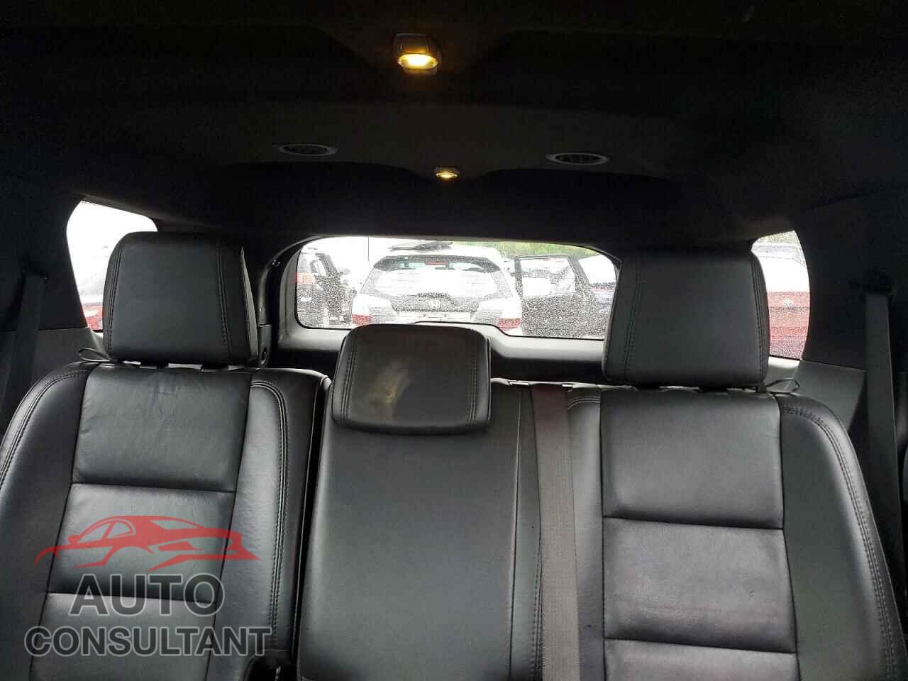 FORD EXPLORER 2015 - 1FM5K8D80FGB70384