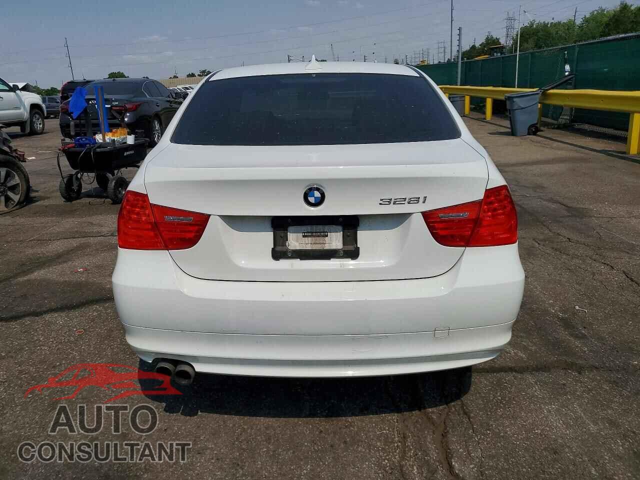 BMW 3 SERIES 2009 - WBAPH735X9A173598