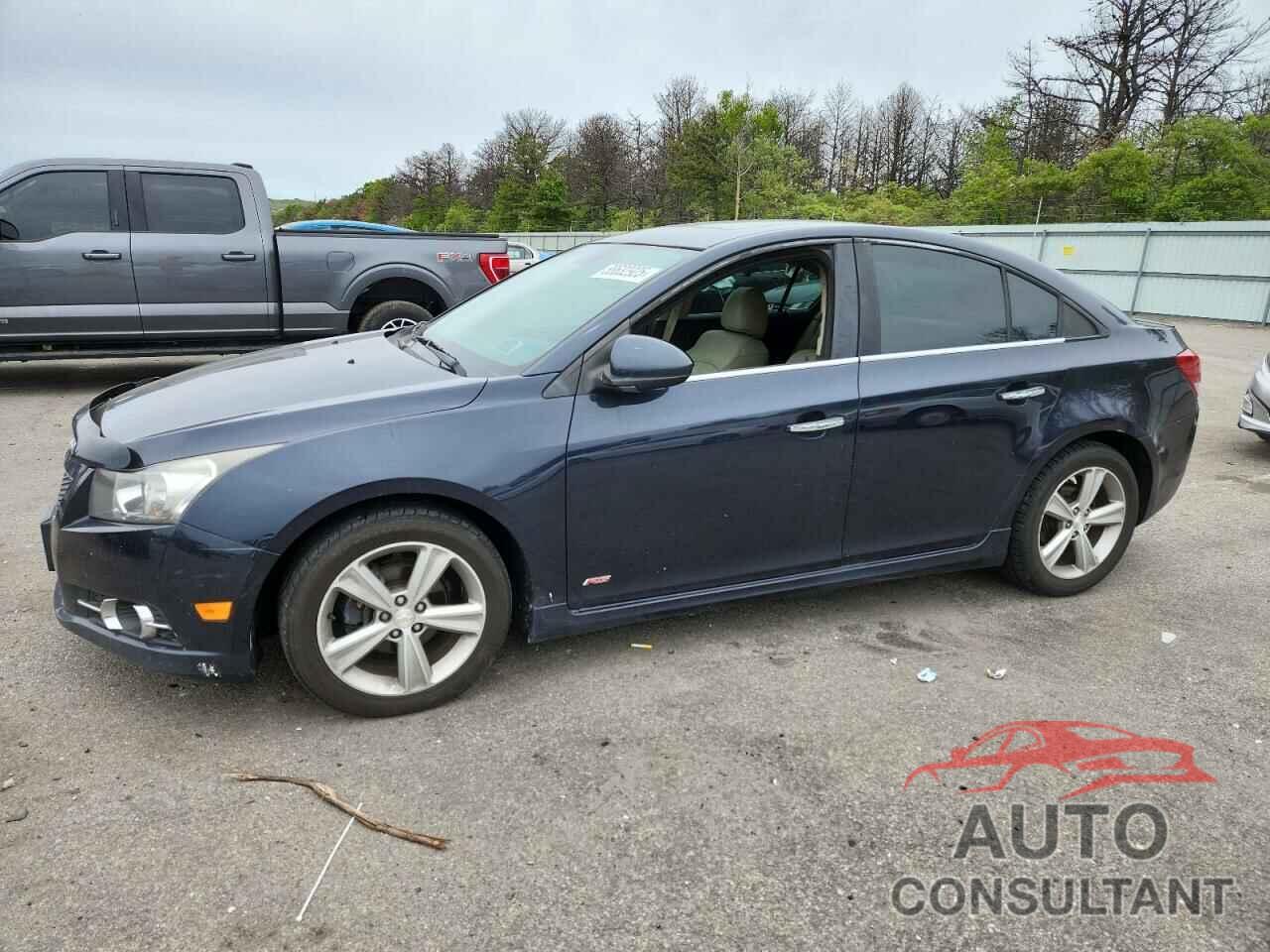 CHEVROLET CRUZE 2014 - 1G1PE5SB6E7255321