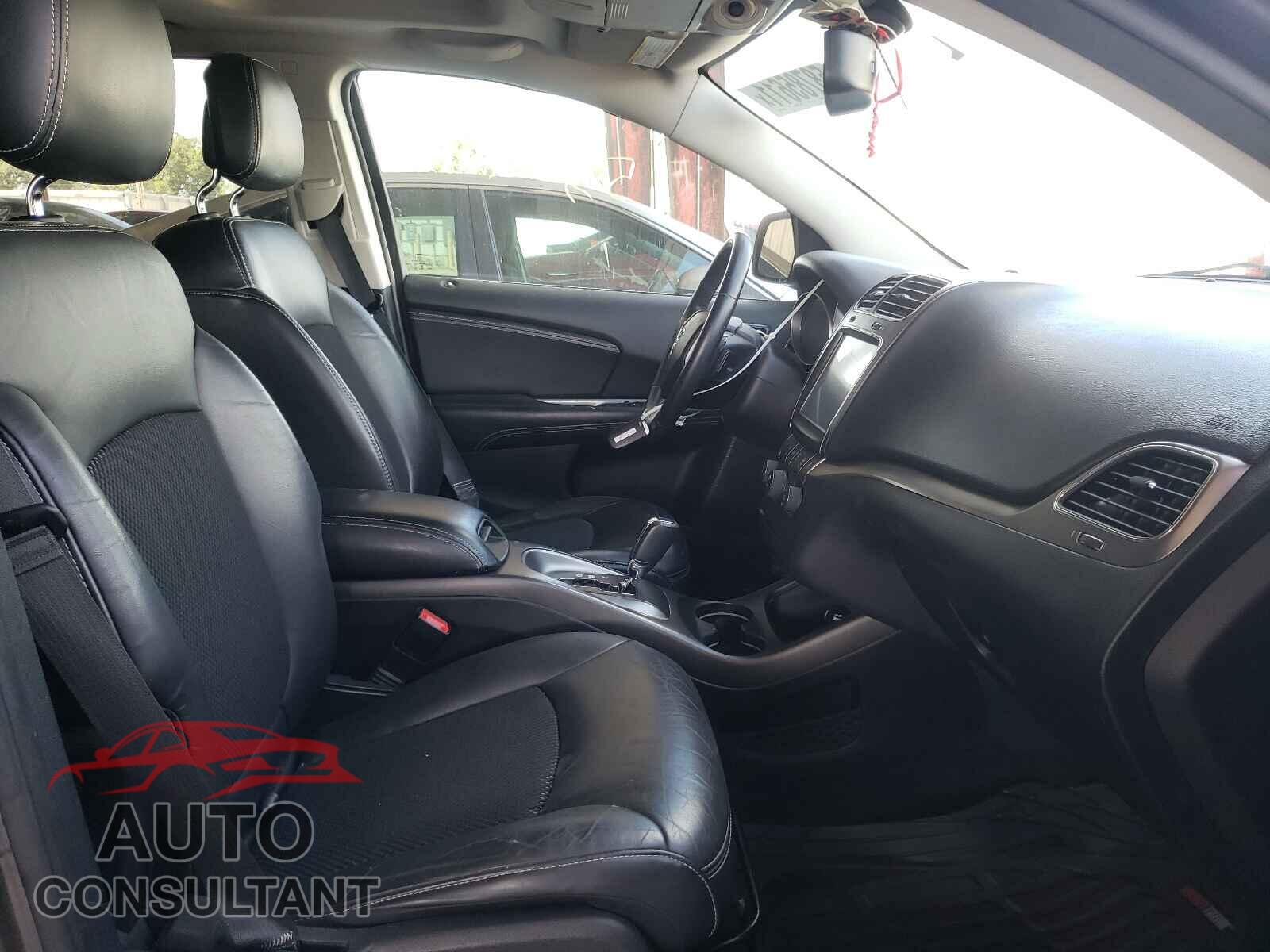 DODGE JOURNEY 2017 - 3C4PDCGB1HT505166