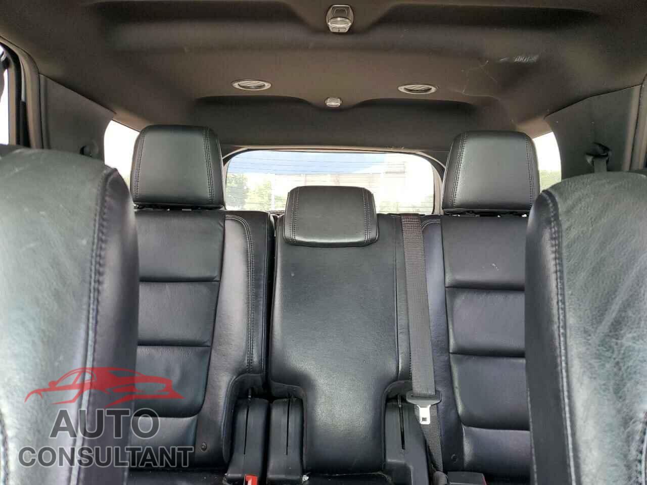 FORD EXPLORER 2011 - 1FMHK7D80BGA82002