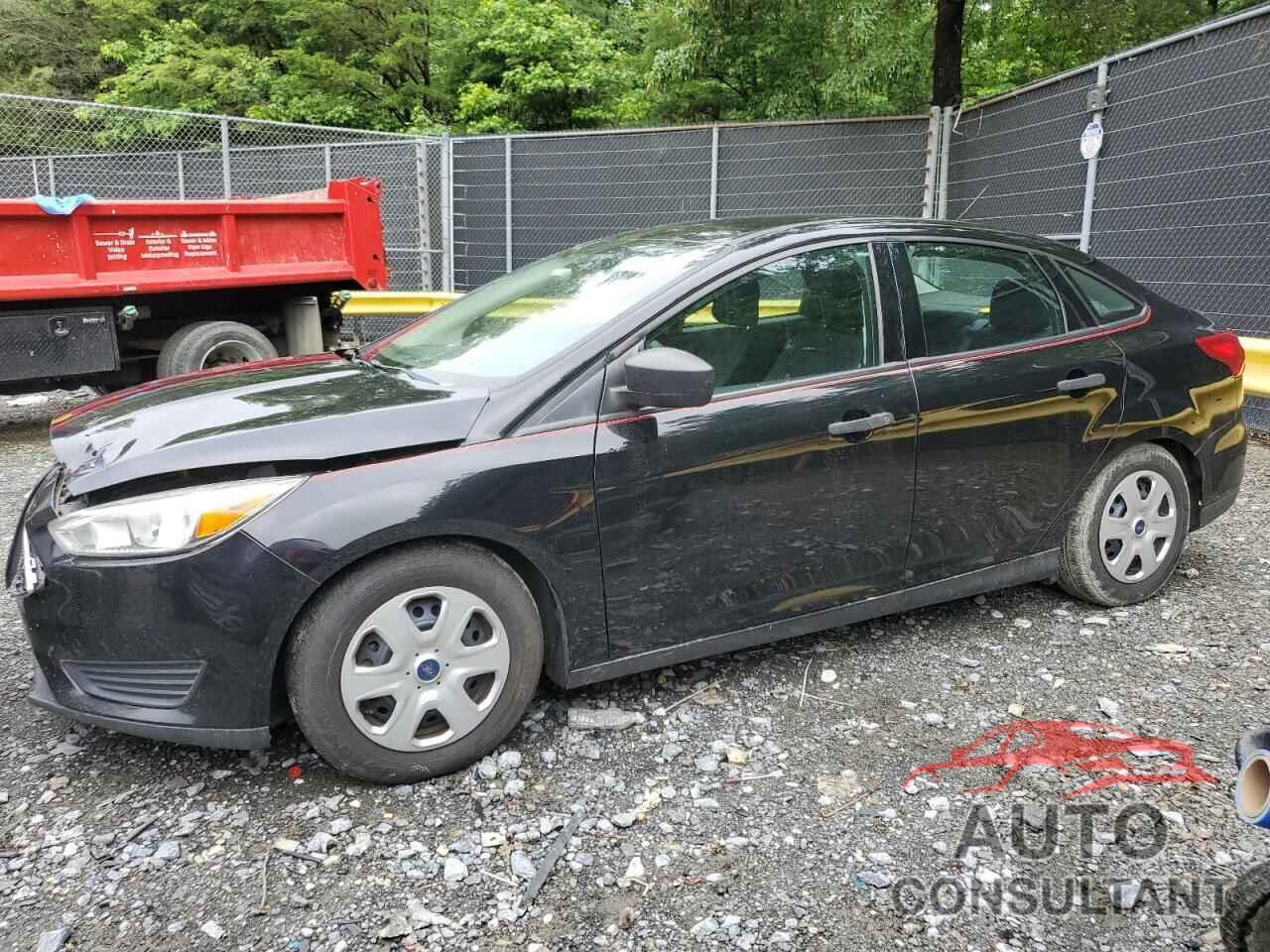 FORD FOCUS 2016 - 1FADP3E22GL376206