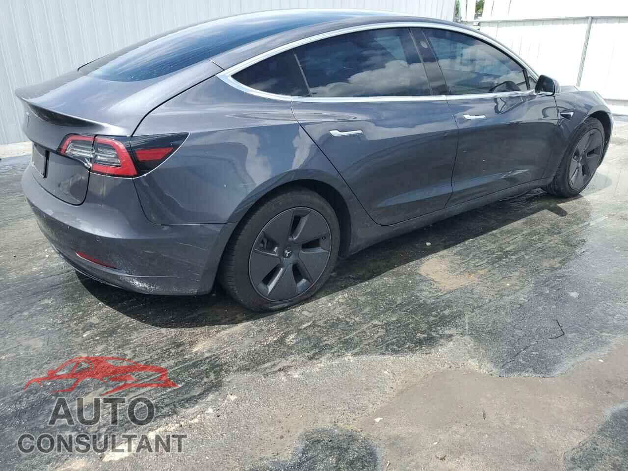 TESLA MODEL 3 2020 - 5YJ3E1EAXLF796851