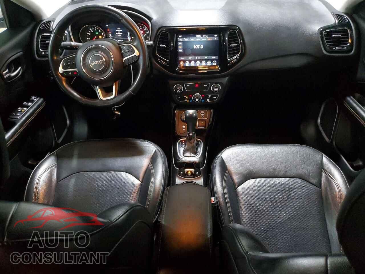 JEEP COMPASS 2019 - 3C4NJDCB5KT753469