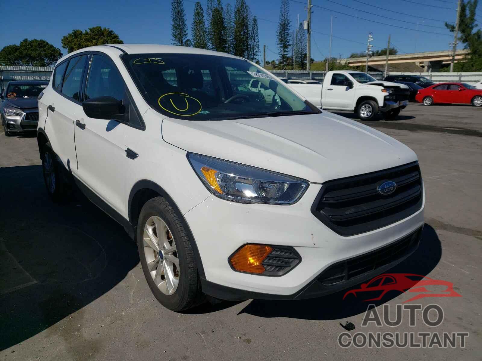 FORD ESCAPE 2017 - 1FMCU0F73HUA02668