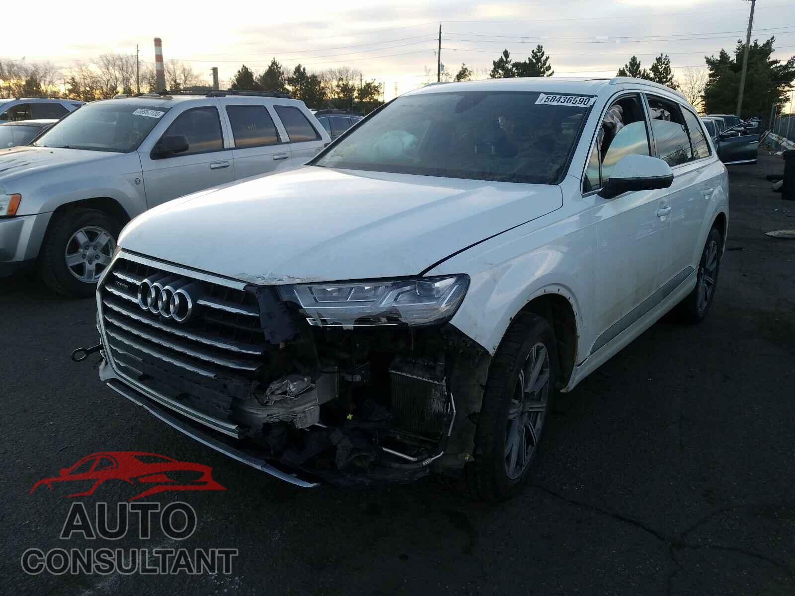 AUDI Q7 2018 - WA1VAAF73JD041305